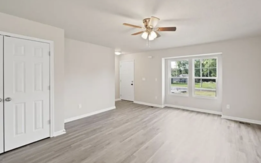 8113 Highland Ave — Sold!