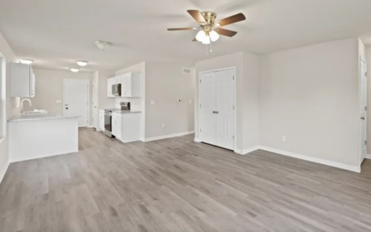 8113 Highland Ave — Sold!